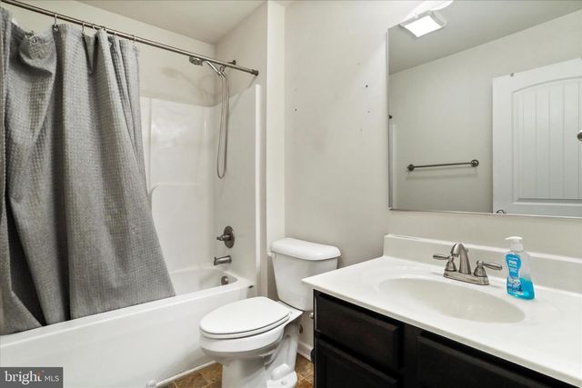 19 POCHARDS CT, Martinsburg, WV 25403