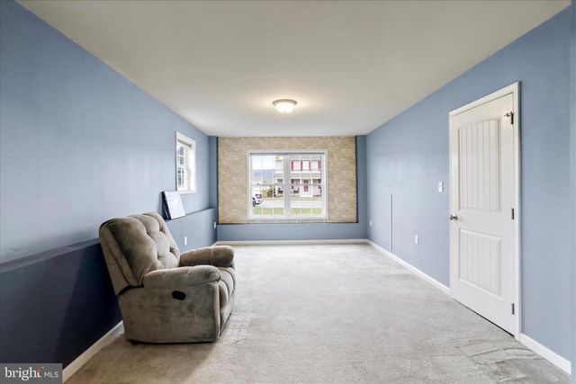 19 POCHARDS CT, Martinsburg, WV 25403