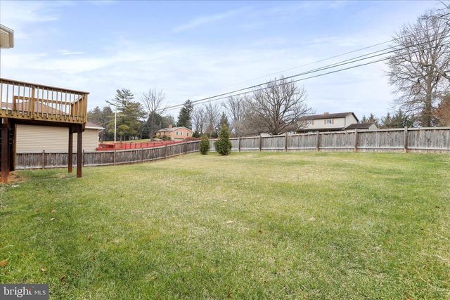 19 POCHARDS CT, Martinsburg, WV 25403