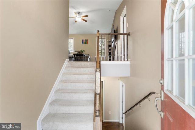 19 POCHARDS CT, Martinsburg, WV 25403