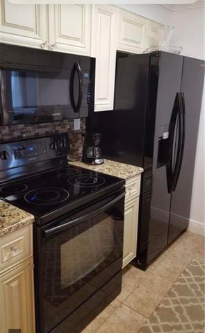 9466 BOCA COVE Circle 301, Boca Raton, FL 33428