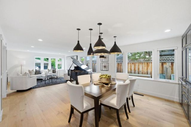 17660 Vista Avenue, Monte Sereno, CA 95030