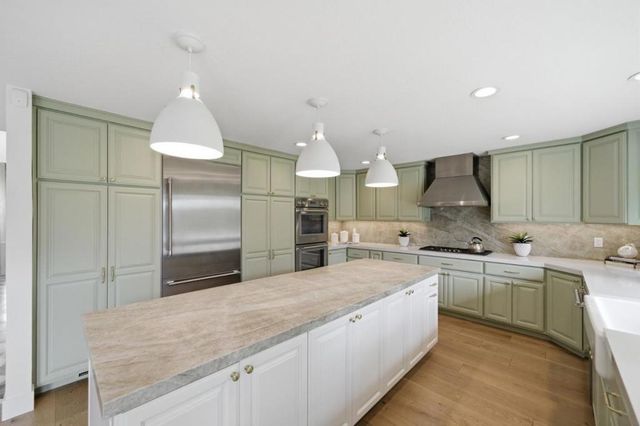 17660 Vista Avenue, Monte Sereno, CA 95030