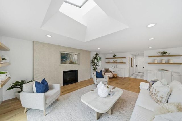 17660 Vista Avenue, Monte Sereno, CA 95030