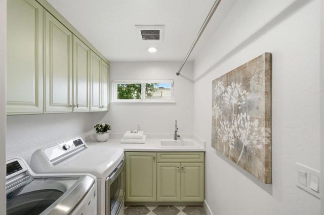 17660 Vista Avenue, Monte Sereno, CA 95030