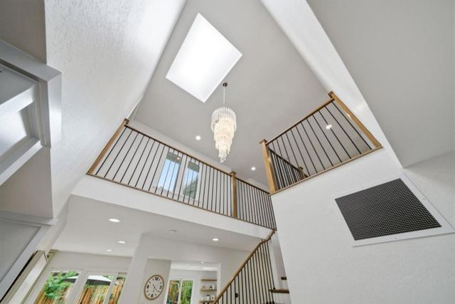 17660 Vista Avenue, Monte Sereno, CA 95030