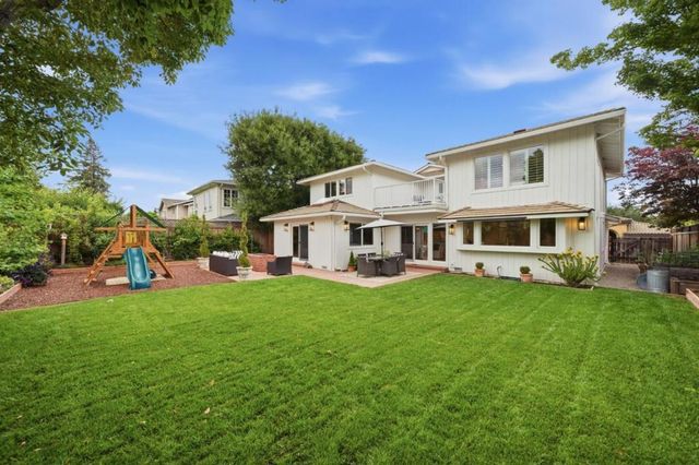 17660 Vista Avenue, Monte Sereno, CA 95030