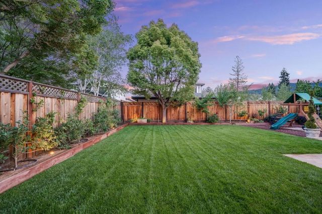 17660 Vista Avenue, Monte Sereno, CA 95030