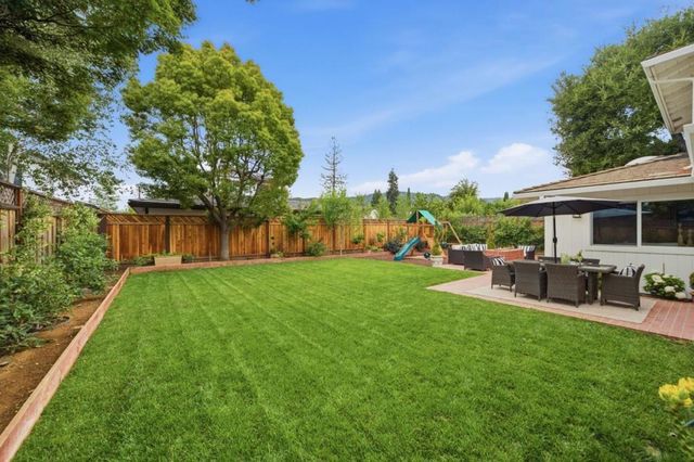 17660 Vista Avenue, Monte Sereno, CA 95030