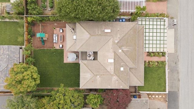 17660 Vista Avenue, Monte Sereno, CA 95030