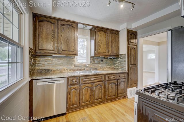 1454 Leroy Street, Ferndale, MI 48220