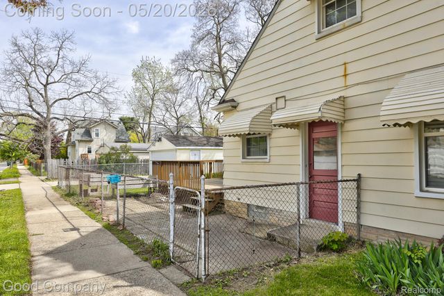 1454 Leroy Street, Ferndale, MI 48220