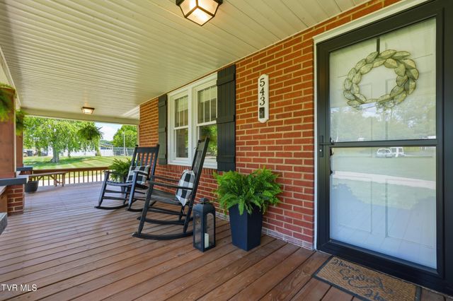 543 North Austin Springs Road, Piney Flats, TN 37686