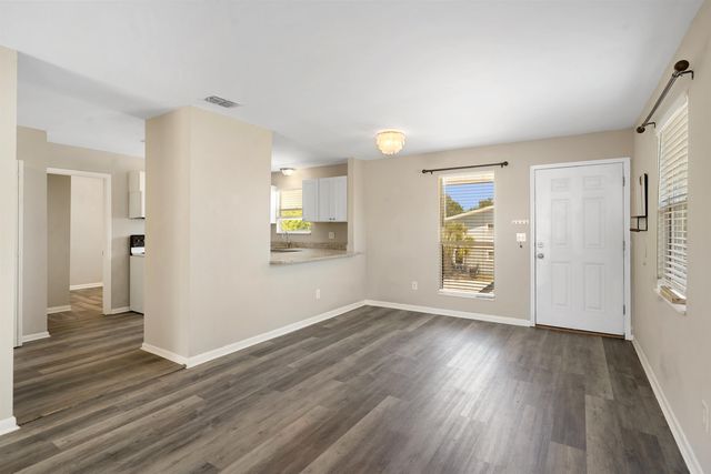 207 9Th St, St Augustine, FL 32080