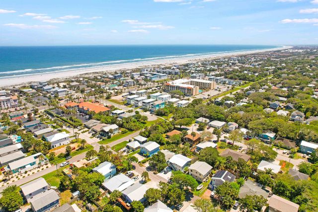 207 9Th St, St Augustine, FL 32080