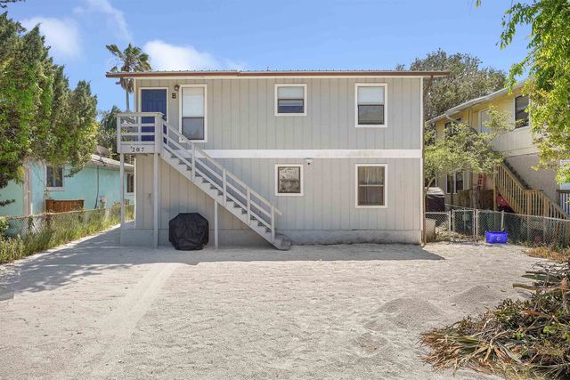 207 9Th St, St Augustine, FL 32080