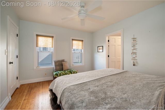 22 Cloverport Avenue, Rochester Hills, MI 48307