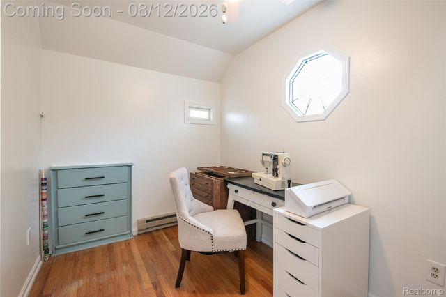 22 Cloverport Avenue, Rochester Hills, MI 48307