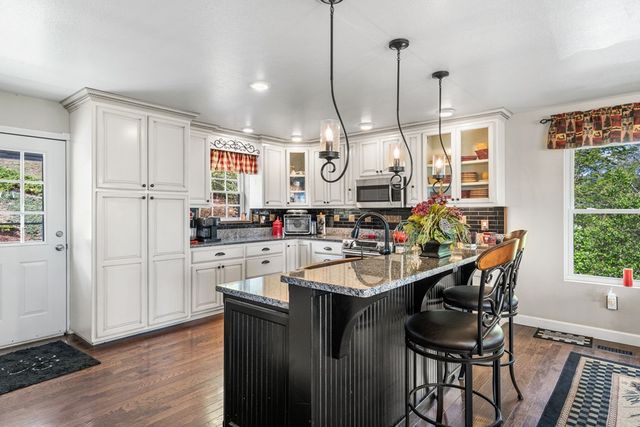 619 Pounding Mill Loop, Hayesville, NC 28904