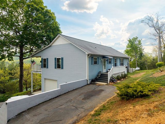 619 Pounding Mill Loop, Hayesville, NC 28904