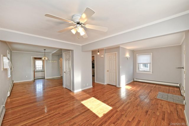 3042 Lowell Avenue, Wantagh, NY 11793