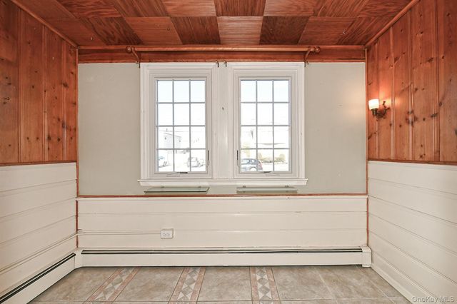 3042 Lowell Avenue, Wantagh, NY 11793