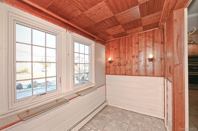 3042 Lowell Avenue, Wantagh, NY 11793