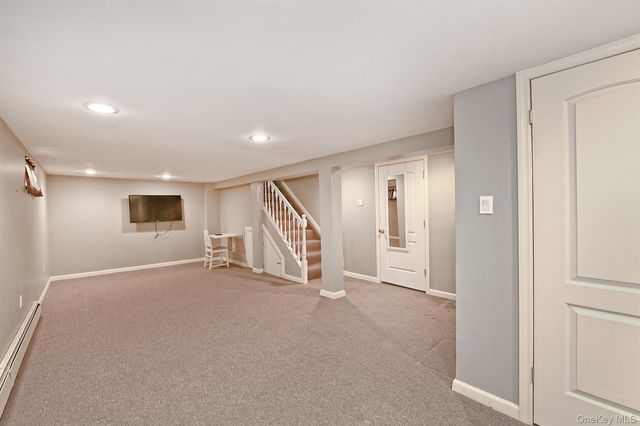 3042 Lowell Avenue, Wantagh, NY 11793