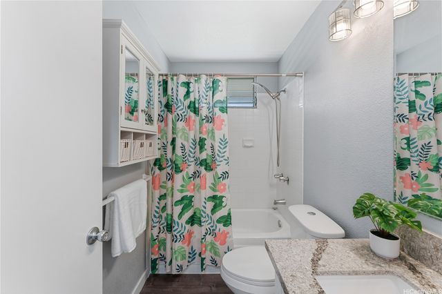 94-100 Luluka Place L201, Waipahu, HI 96797