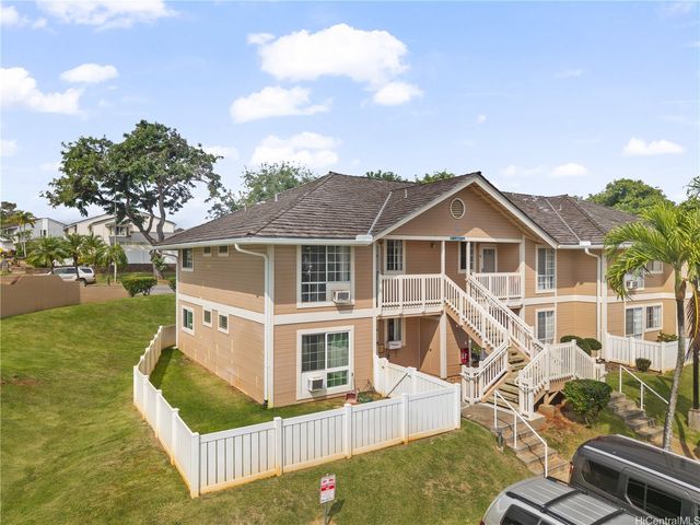 94-100 Luluka Place L201, Waipahu, HI 96797