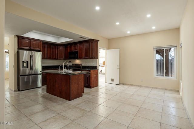 507 Batten Lane, Oxnard, CA 93033