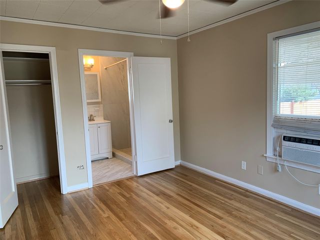 307 Avondale Street 1.5, Houston, TX 77006