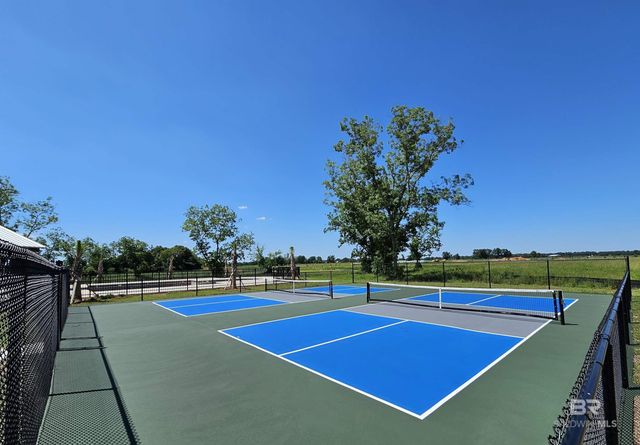 422 Alfalfa Street, Fairhope, AL 36532