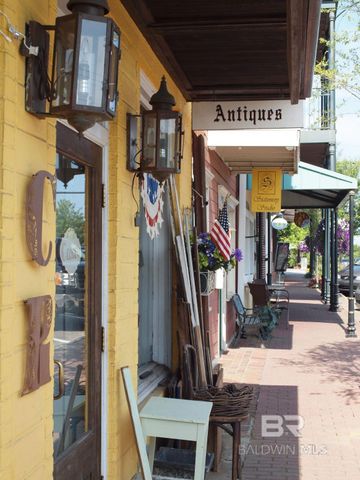 422 Alfalfa Street, Fairhope, AL 36532