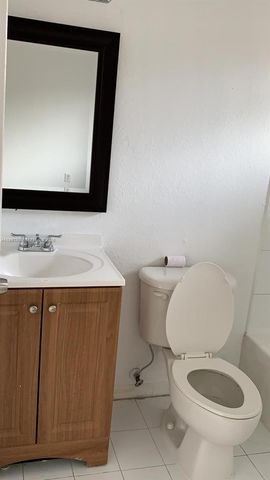 7905 NW 8 Street 8A, Miami, FL 33126