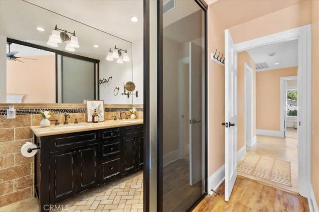 752 Capitan, Thousand Oaks, CA 91320