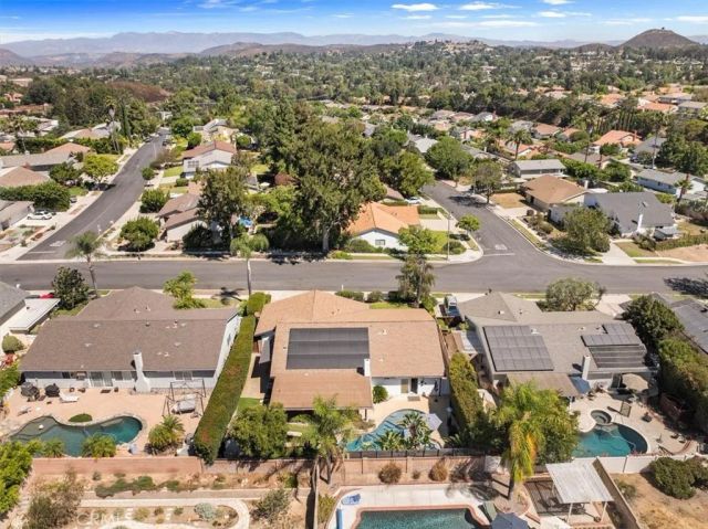 752 Capitan, Thousand Oaks, CA 91320