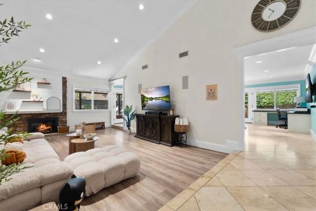 752 Capitan, Thousand Oaks, CA 91320