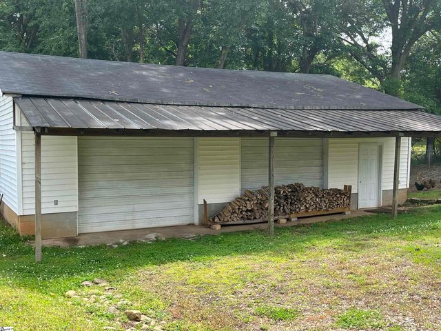 200 Bentwood Road, Piedmont, SC 29673