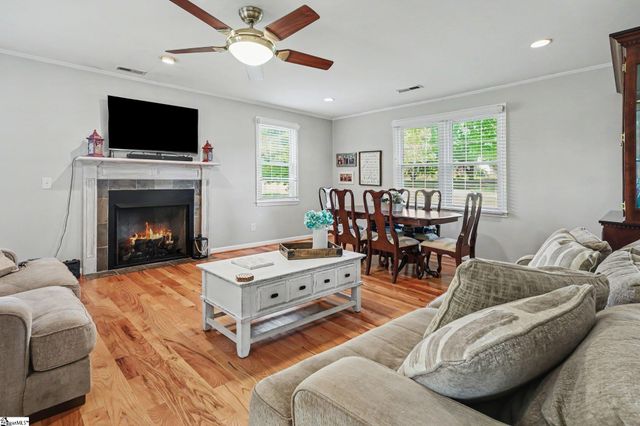 200 Bentwood Road, Piedmont, SC 29673