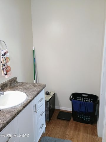 6301 N Barcelona Ct Unit 1002, Tucson, AZ 85704