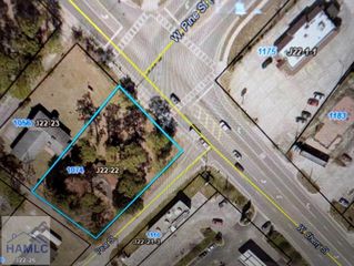 1074 East Cherry Street, Jesup, GA 31546