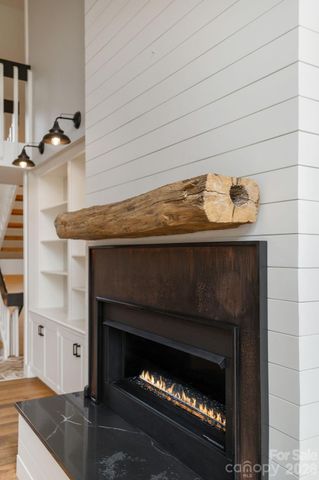 155 WINDING MEADOWS Drive, Flat Rock, NC 28731