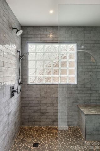 155 WINDING MEADOWS Drive, Flat Rock, NC 28731