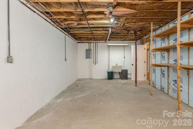 155 WINDING MEADOWS Drive, Flat Rock, NC 28731