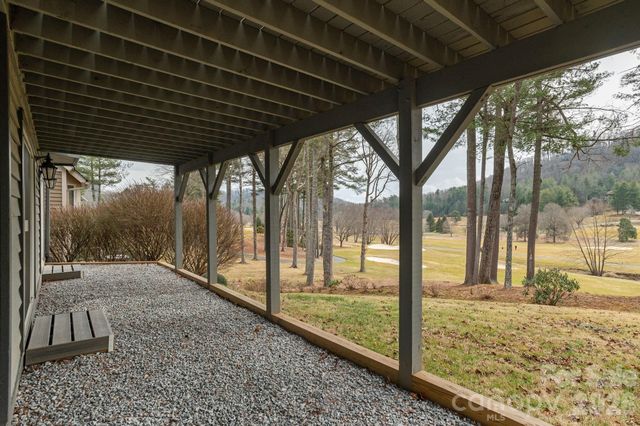 155 WINDING MEADOWS Drive, Flat Rock, NC 28731