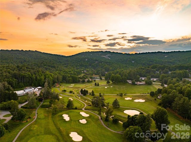 155 WINDING MEADOWS Drive, Flat Rock, NC 28731