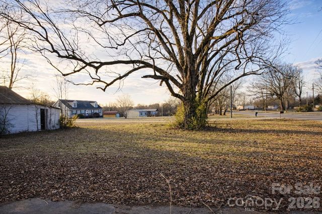 211 Webb Farm Road, Shelby, NC 28152