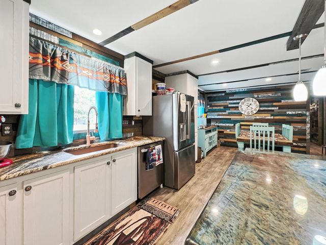 1652 Gale Drive, Pelican Bay, TX 76020