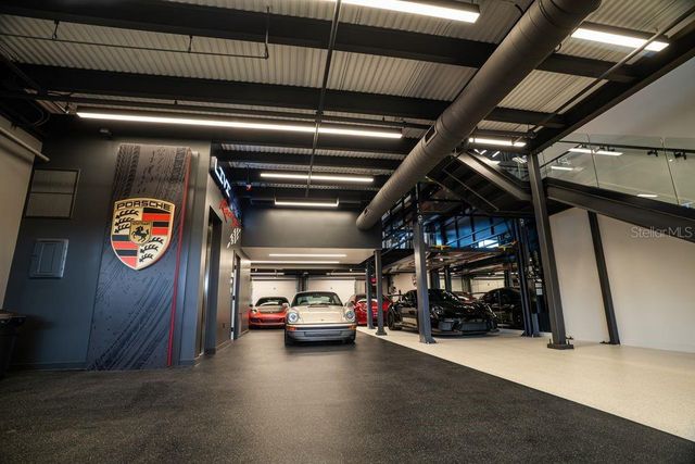 7045 N TAMIAMI TRAIL 101-, Sarasota, FL 34243